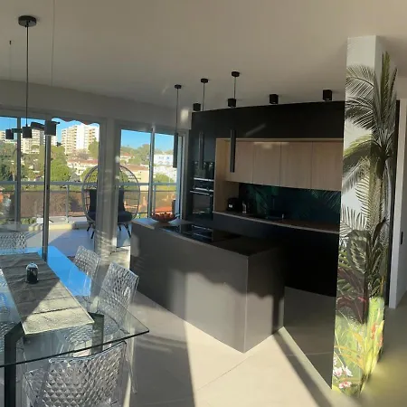 Appartement 2 Bedrooms 2 Baths 2 Wcs Terrasse Juan Les Pins Antibes