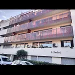 2 Bedrooms 2 Baths 2 Wcs Terrasse Juan Les Pins *