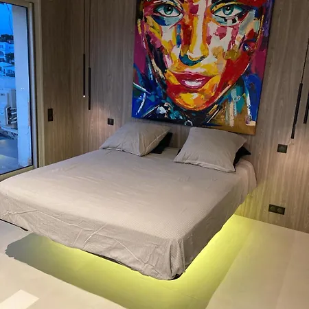 Apartment 2 Bedrooms 2 Baths 2 Wcs Terrasse Juan Les Pins