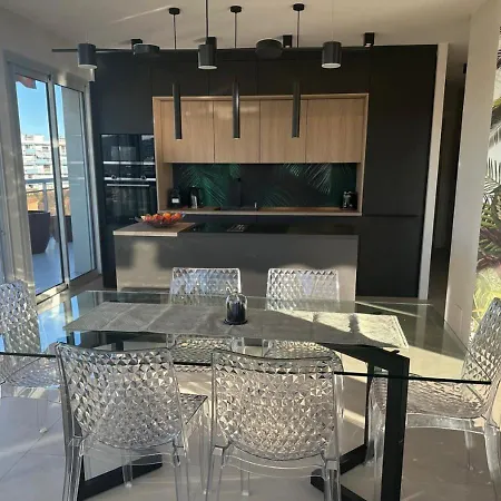 2 Bedrooms 2 Baths 2 Wcs Terrasse Juan Les Pins Lägenhet *